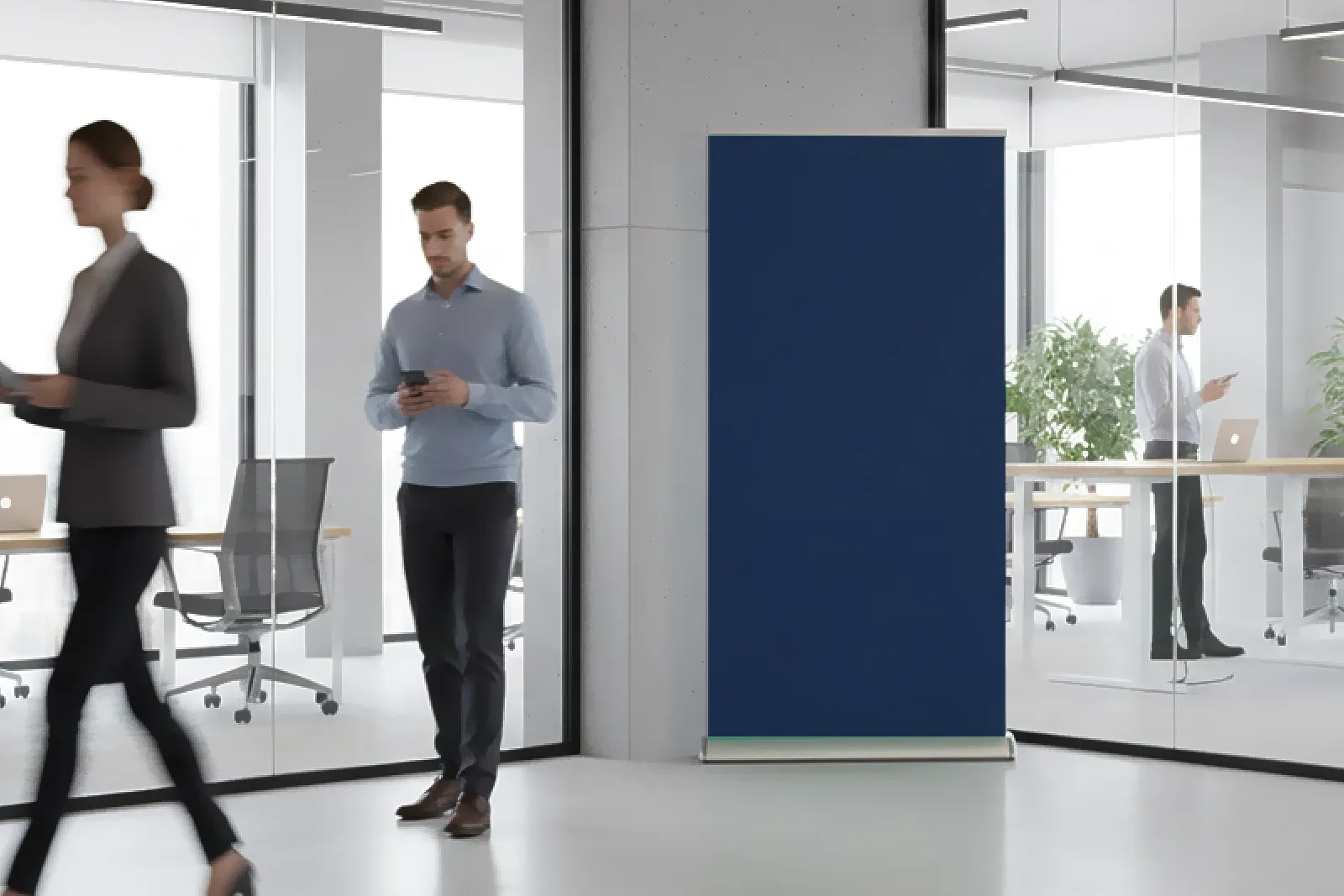 Roll-up Łezka – wizualizacja w biurze